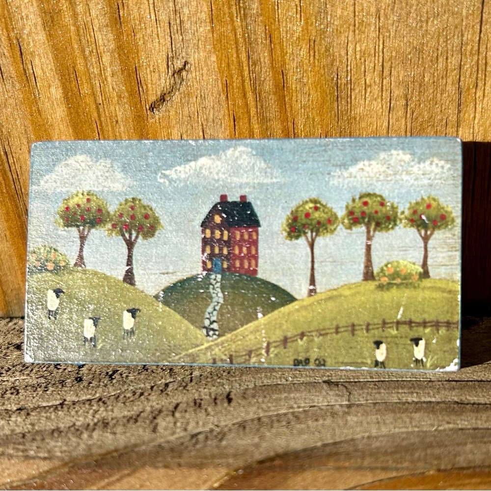Vintage Folk Art Hand Painted Pin Brooch